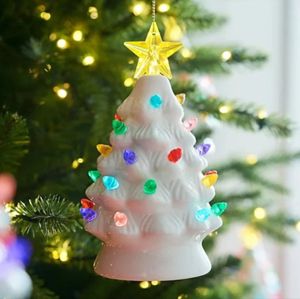 Mr. Christmas Nostalgic Tree Ornament with Gift Bag - New!